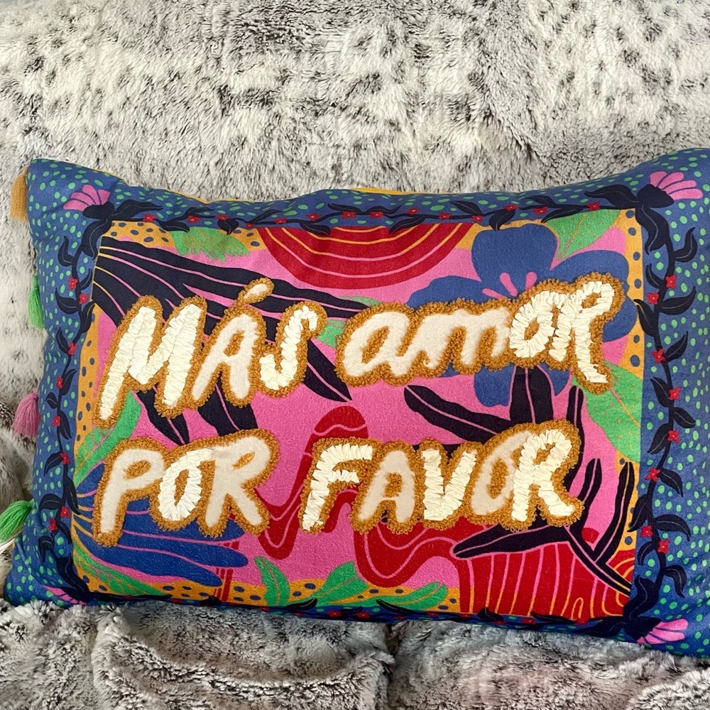 Colorful 'Más Amor Por Favor' Pillow - Picture 3 of 4